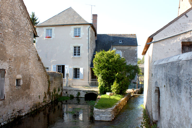 Exposition au Moulin de Rochechouard de Suèvres, Suèvres