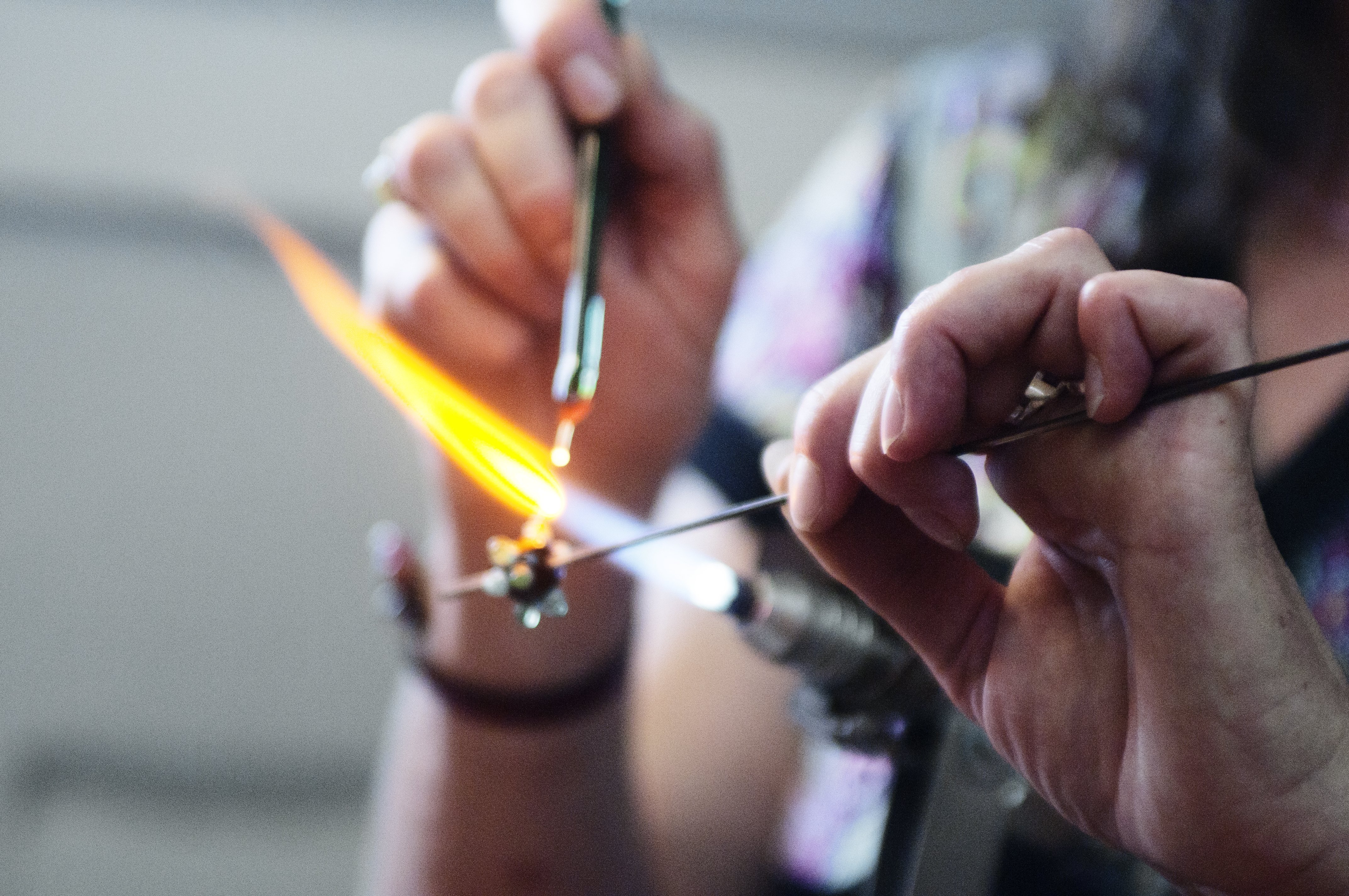 Démonstration de fabrication de perles en verre de Murano, Troo