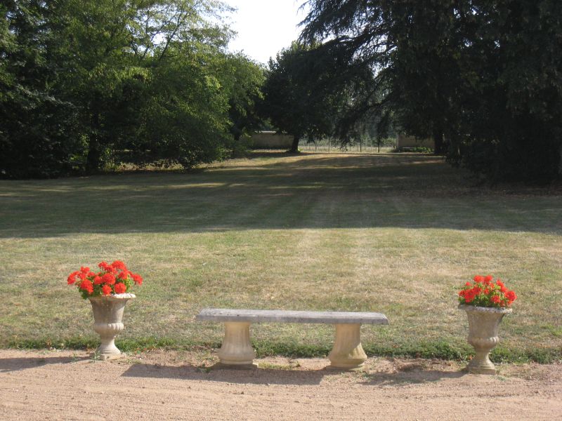 Gîte Château de la Vallière, Nazelles-Négron - photo 12