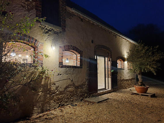 Les Ecuries de Mussy : galerie d'art chez Agnes Frattini, Adon - photo 3