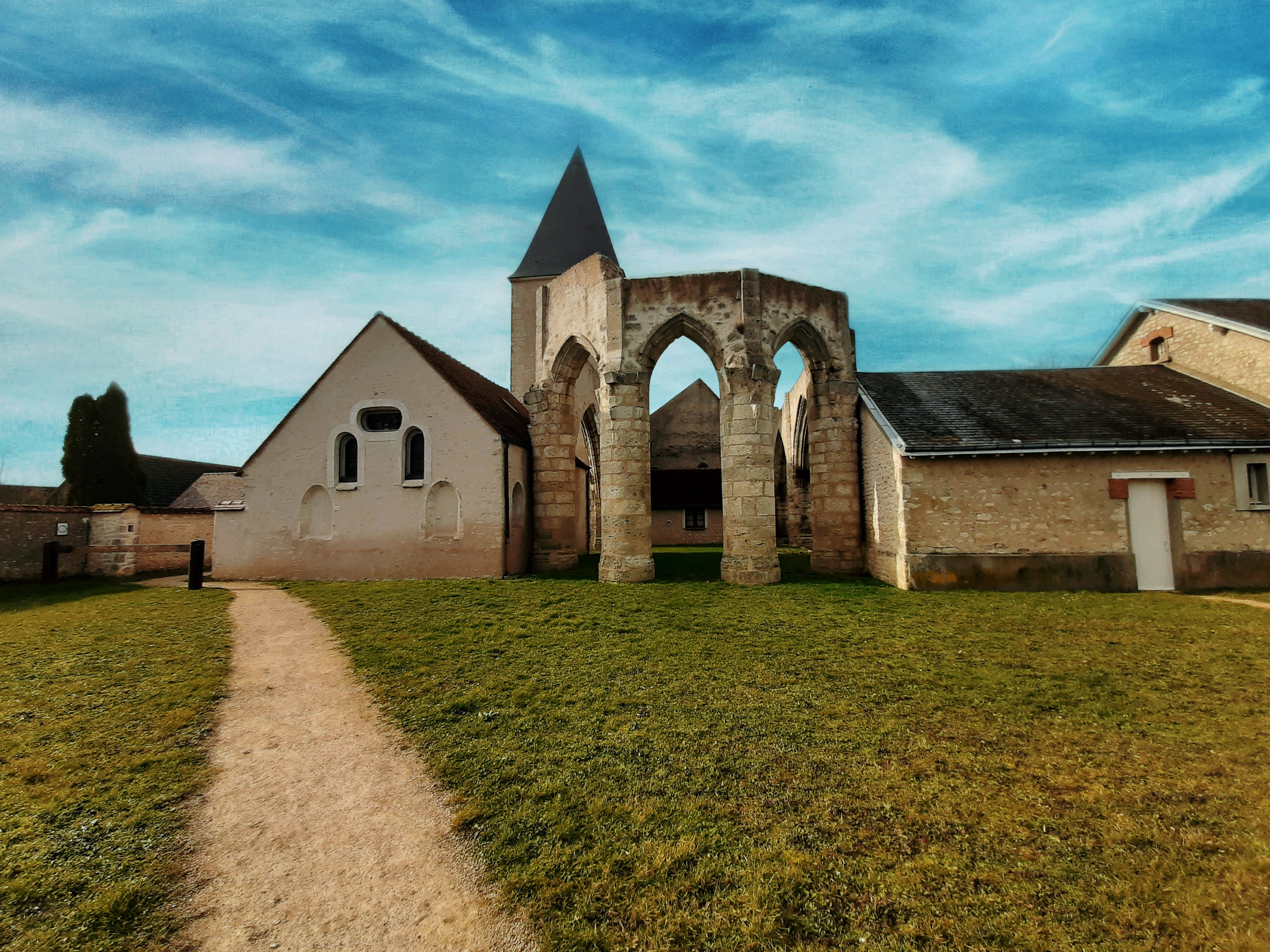 Eglise Saint-Jacques-le-Majeur, Courcelles-le-Roi - photo 2