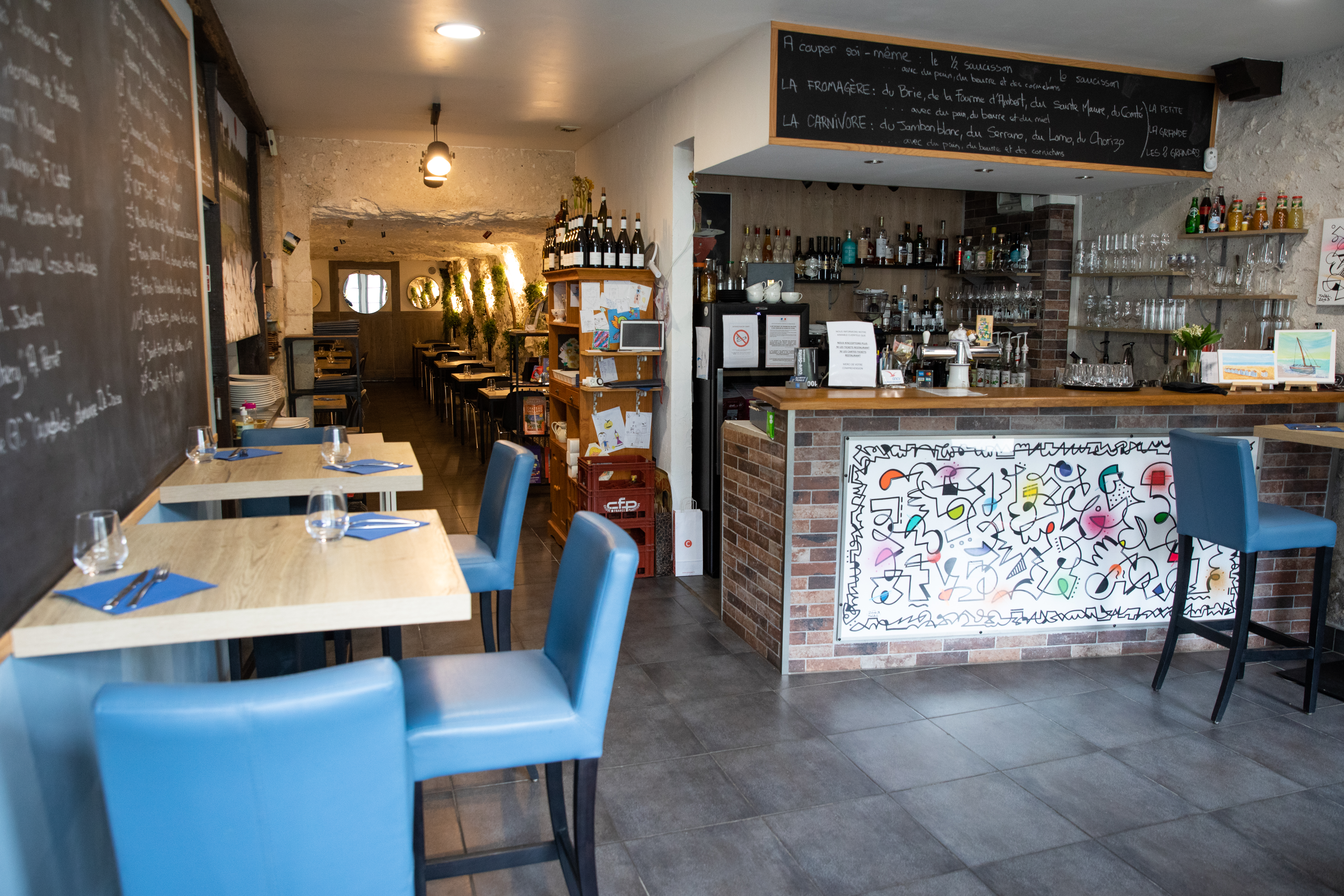 Au petit Troglo 41 - Crêperie & Bar à vins - photo 2