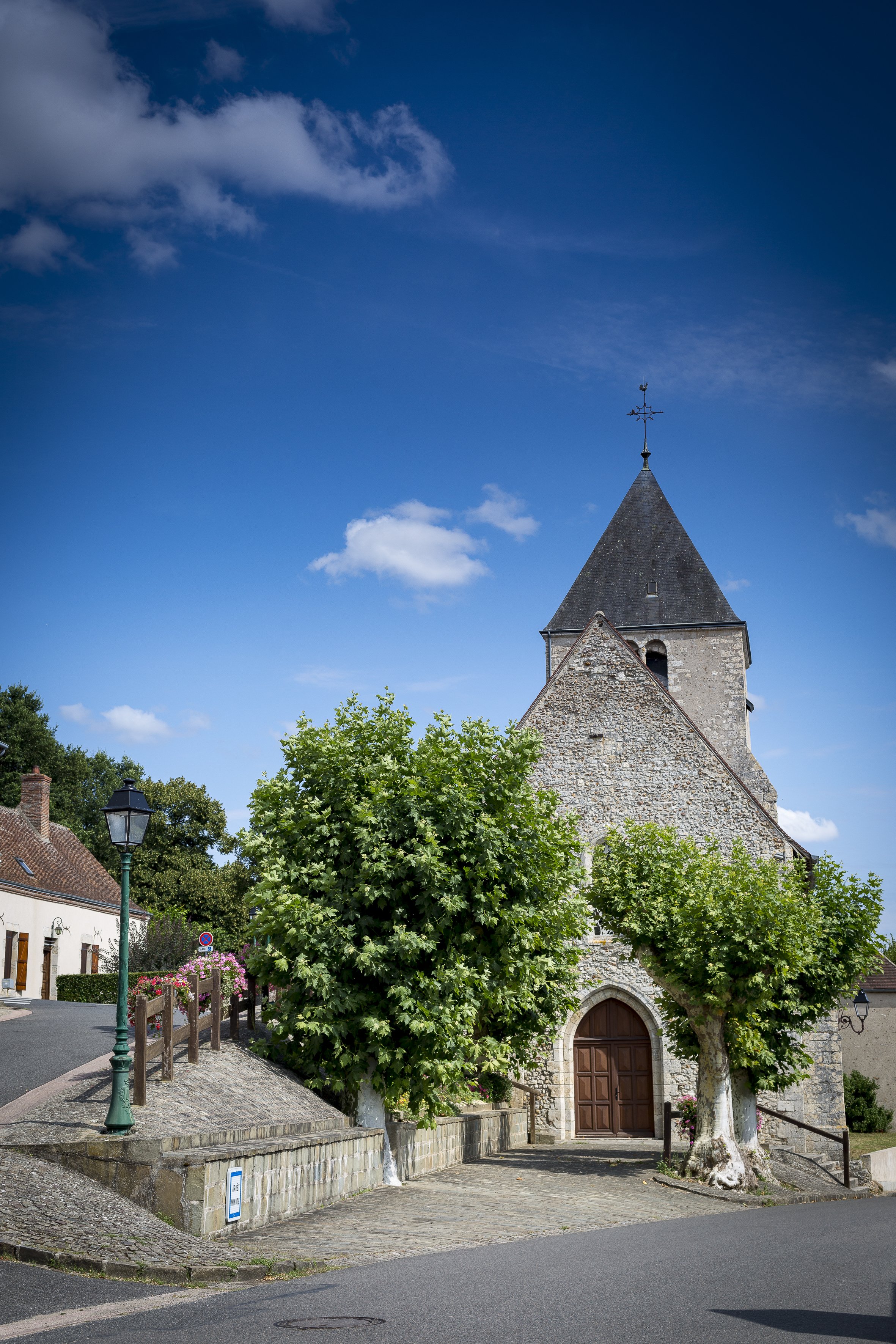 Eglise Notre Dame, Nevoy - photo 2