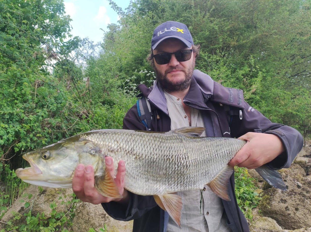 45 Tours Fishing - Moniteur Guide de pêche - photo 3