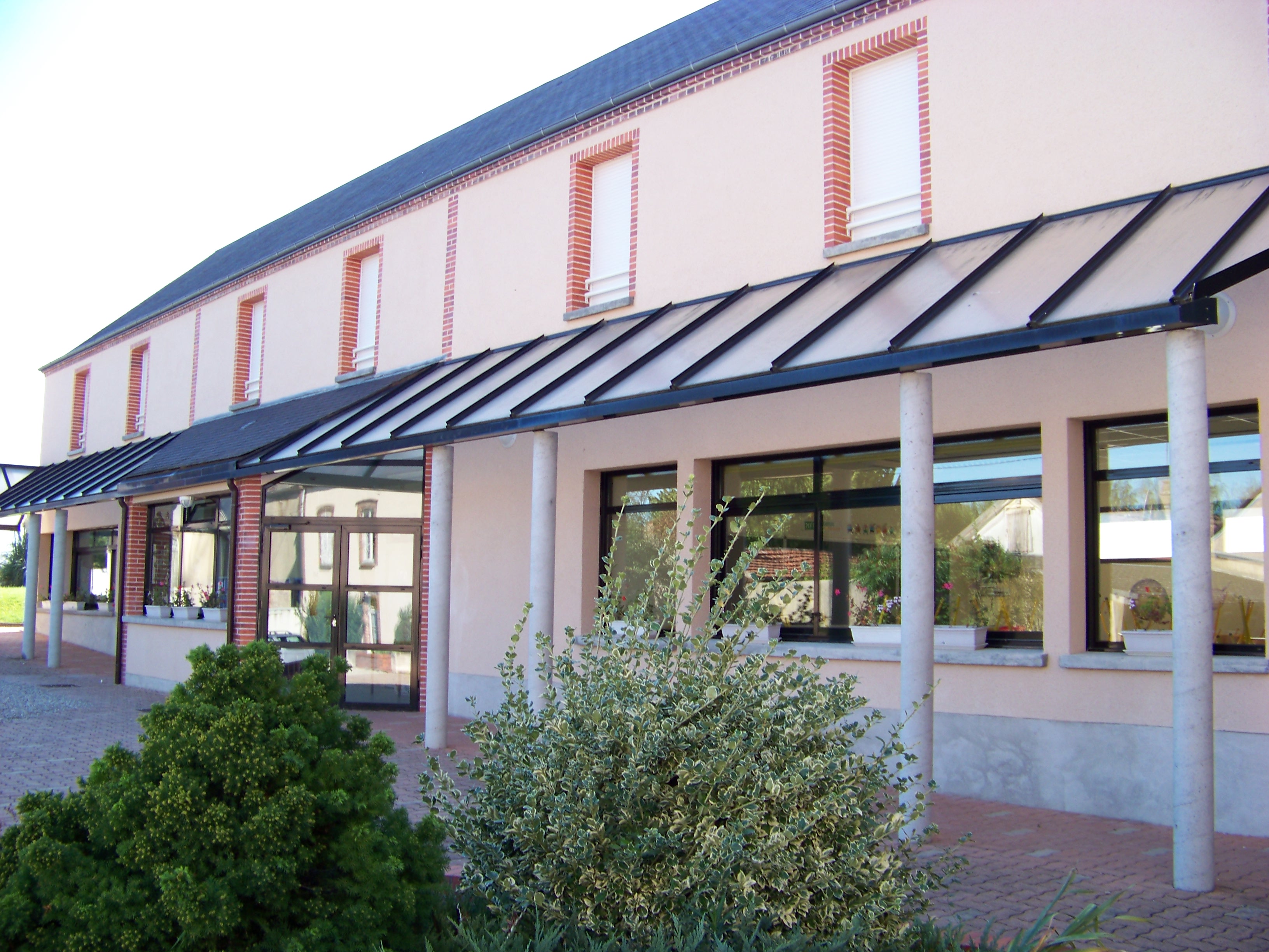 Maison Familiale Rurale Sainte Genevieve des Bois, Sainte-Geneviève-des-Bois - photo 5