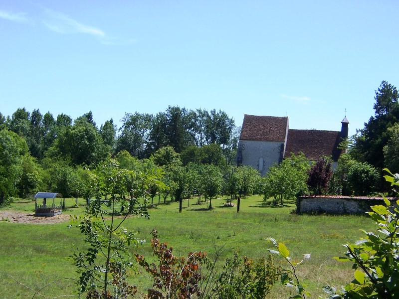 Sentier des moulins de la vallée de l'Essonne  France Centre-Val de Loire Loiret Briarres-sur-Essonne 45390