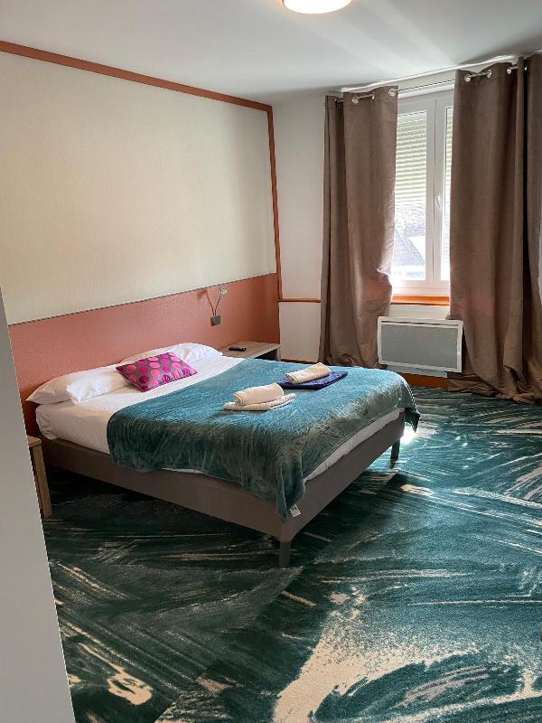 Hôtel Le Saint Amand, Saint-Amand-Montrond - photo 2