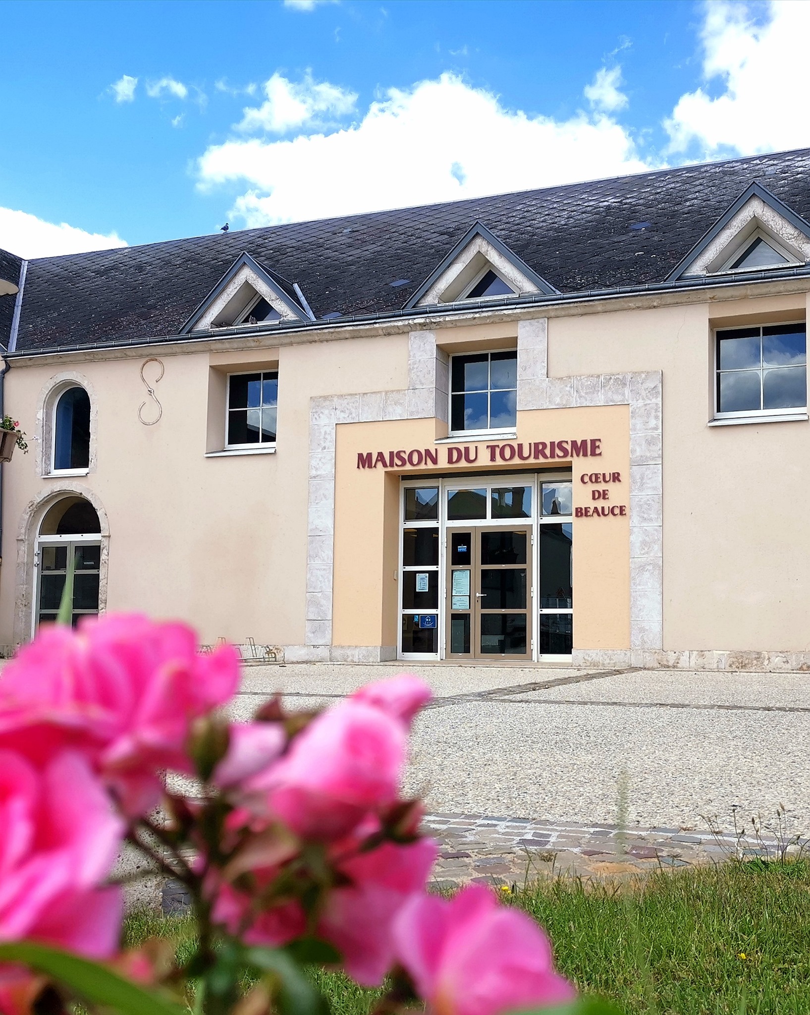 Maison du Tourisme Coeur de Beauce  France Centre-Val de Loire Eure-et-Loir Orgères-en-Beauce 28140