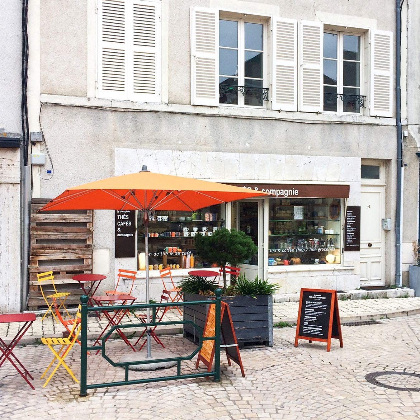 Le comptoir Thés, Cafés & compagnie — Bars & Cafés à Loiret