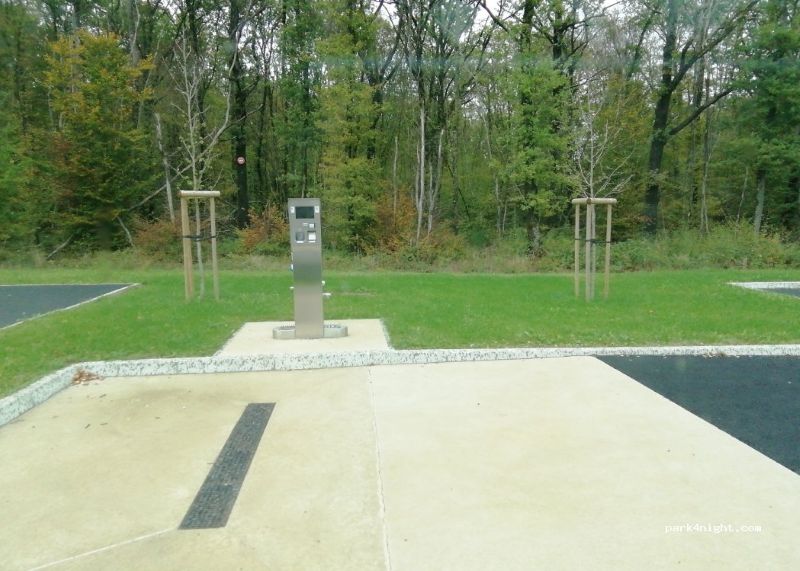 Aire d'accueil de camping-cars