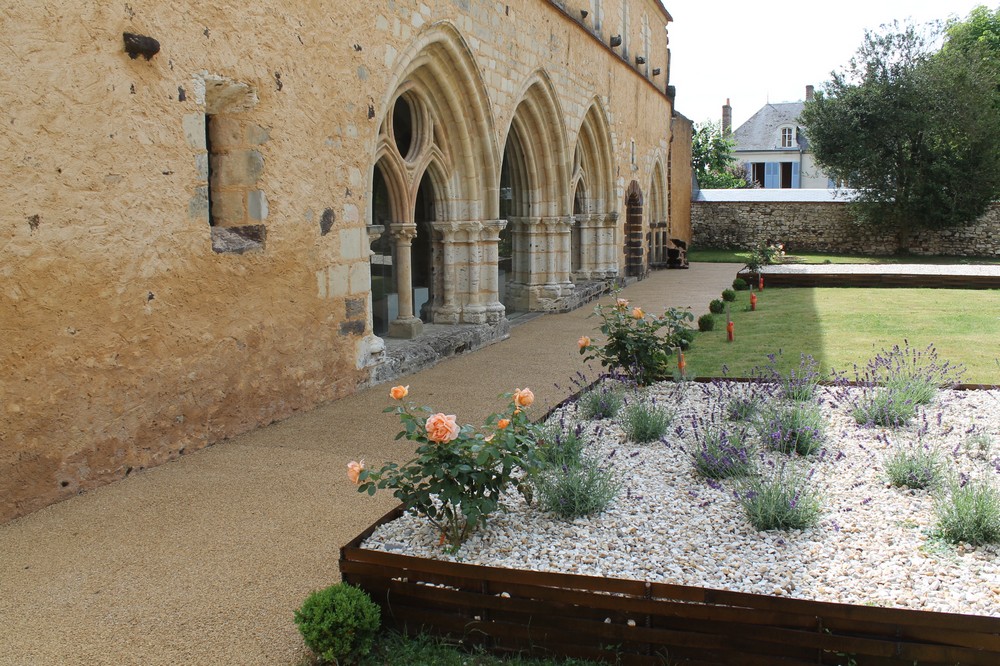 Abbaye Saint-Martin, Massay