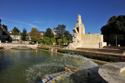 Square Lucien-Beaufrère