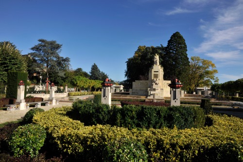 Square Lucien-Beaufrère, Vierzon