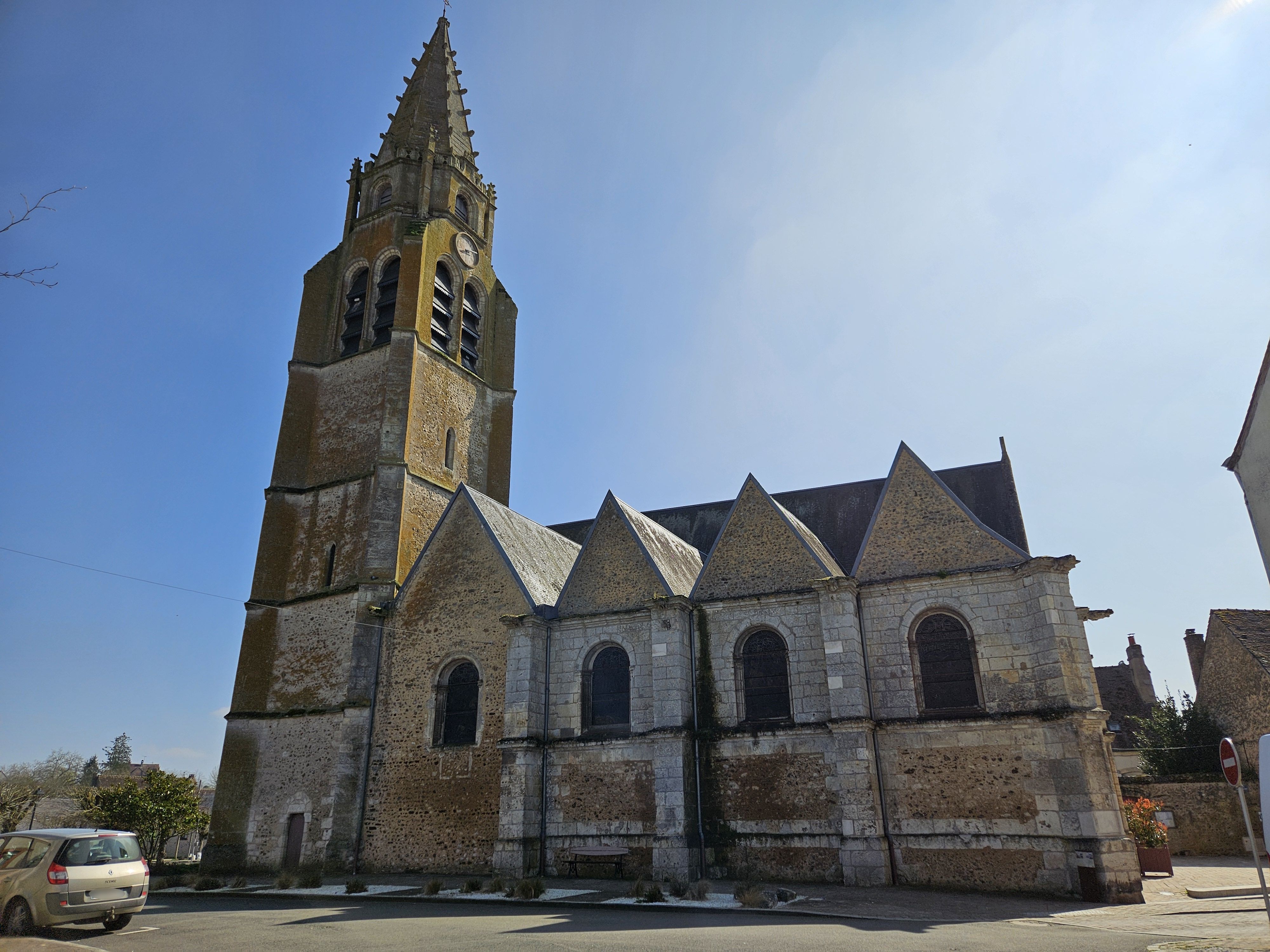 Eglise Saint-Georges de Cloyes-sur-le-Loir