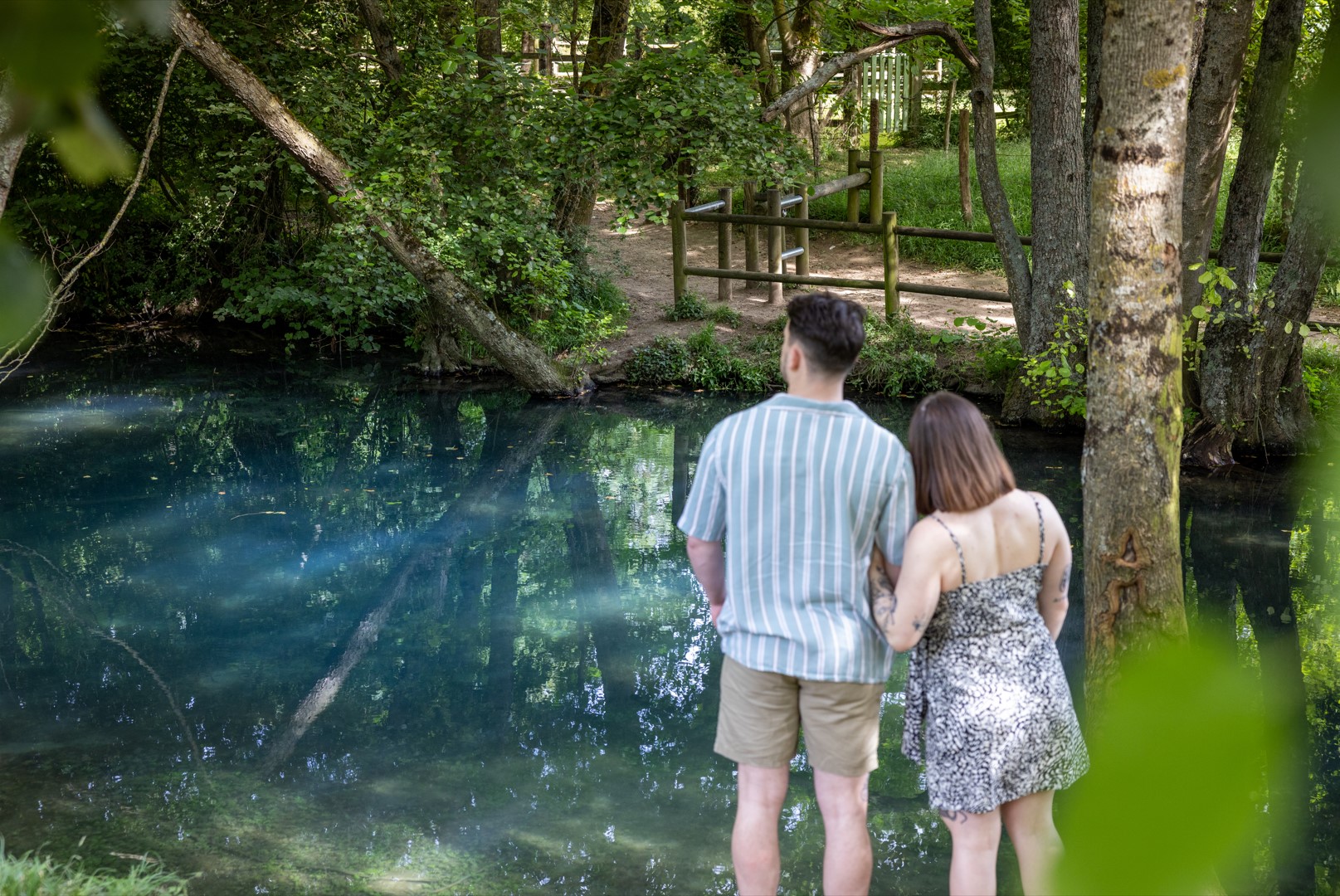 Les Eaux bleues, Tavers - photo 3