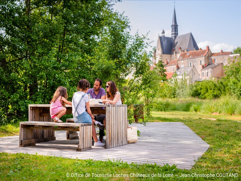 Visite du village de Montrésor, Montrésor