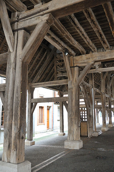 Halle de Lorris, Lorris - photo 3