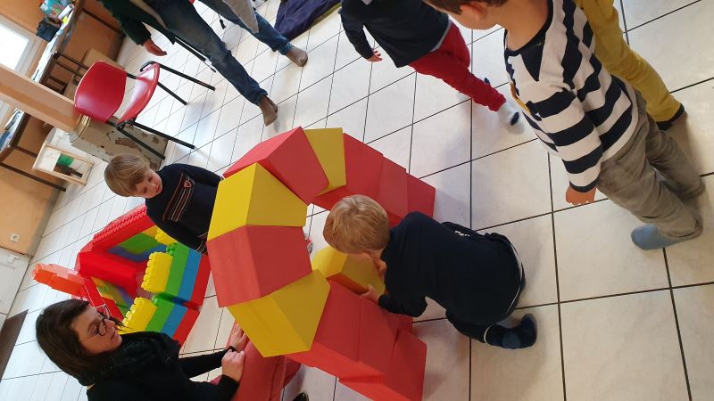 L'architecture en pleines formes à Château-Renault - Les vacances des 2-5 ans — visuel événement