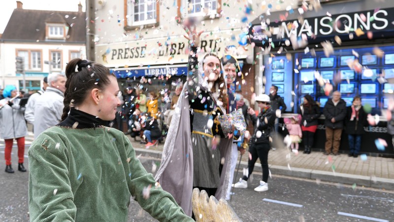 1ère Sortie du Carnaval de Châteauneuf-sur-Loire : Entrons dans les mythes et les légendes