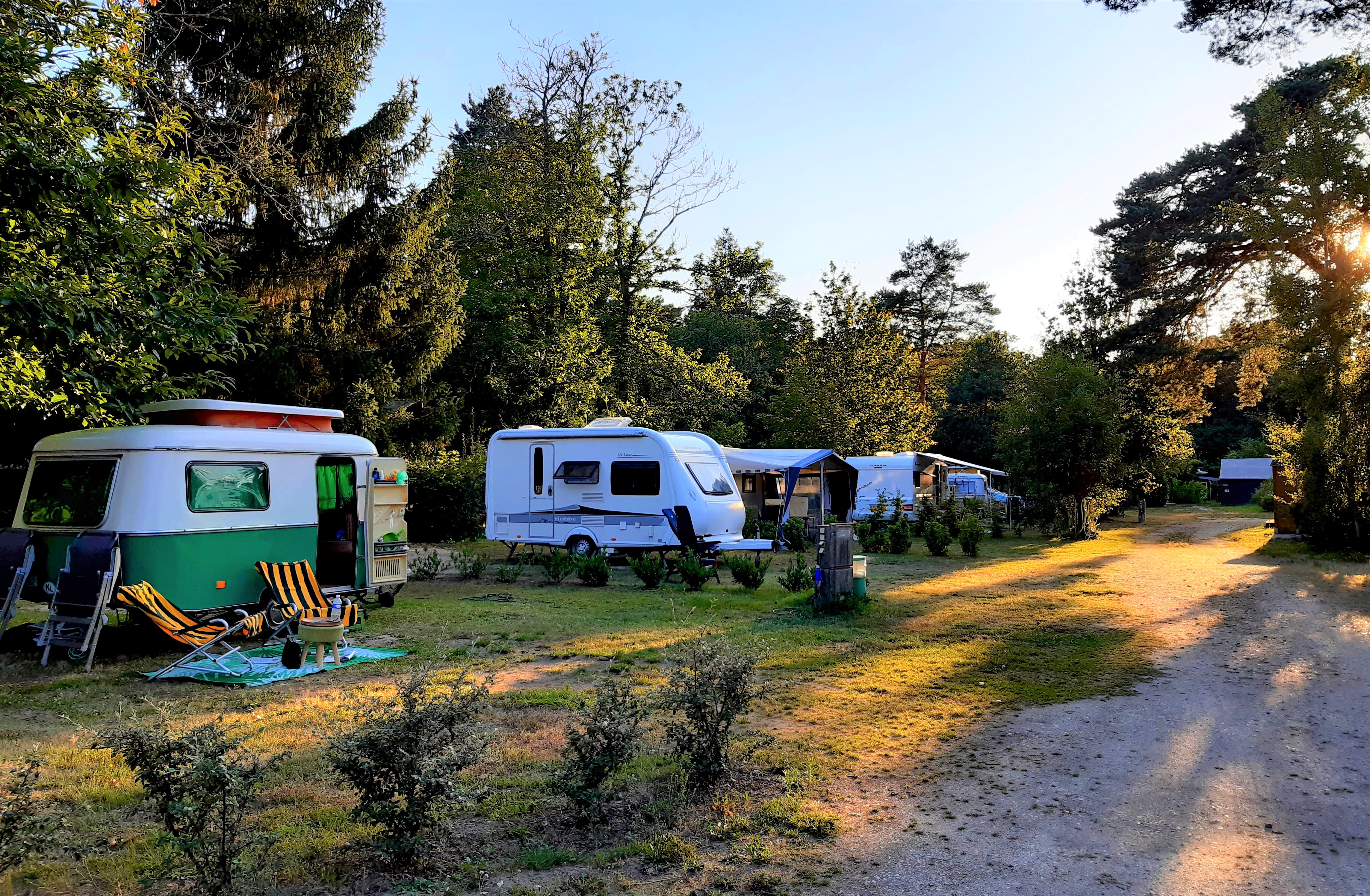 Camping naturiste Les Bogues null France null null null null