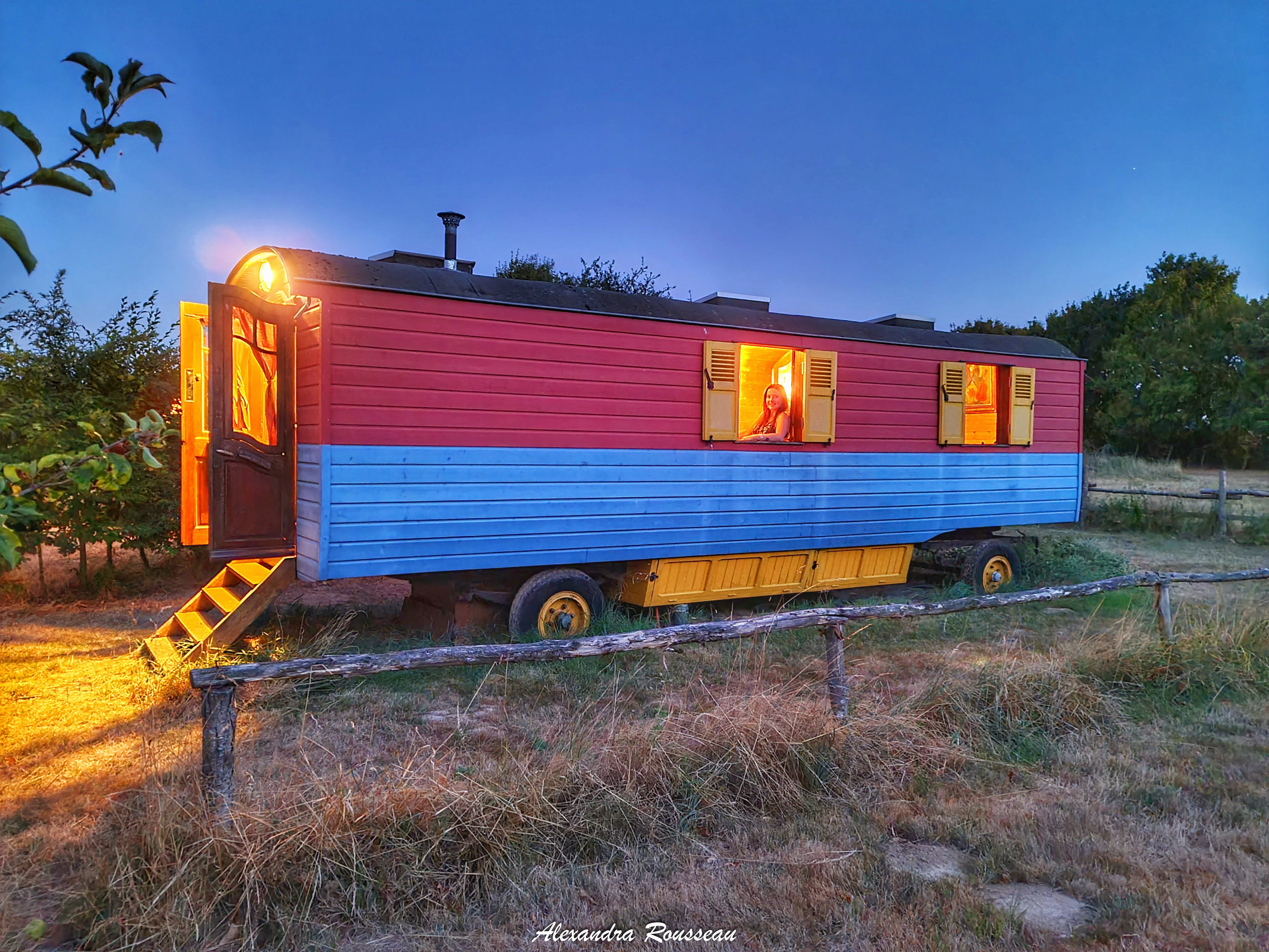 Manoir du Bois Joly - Roulotte Art Déco, Arcisses - photo 4