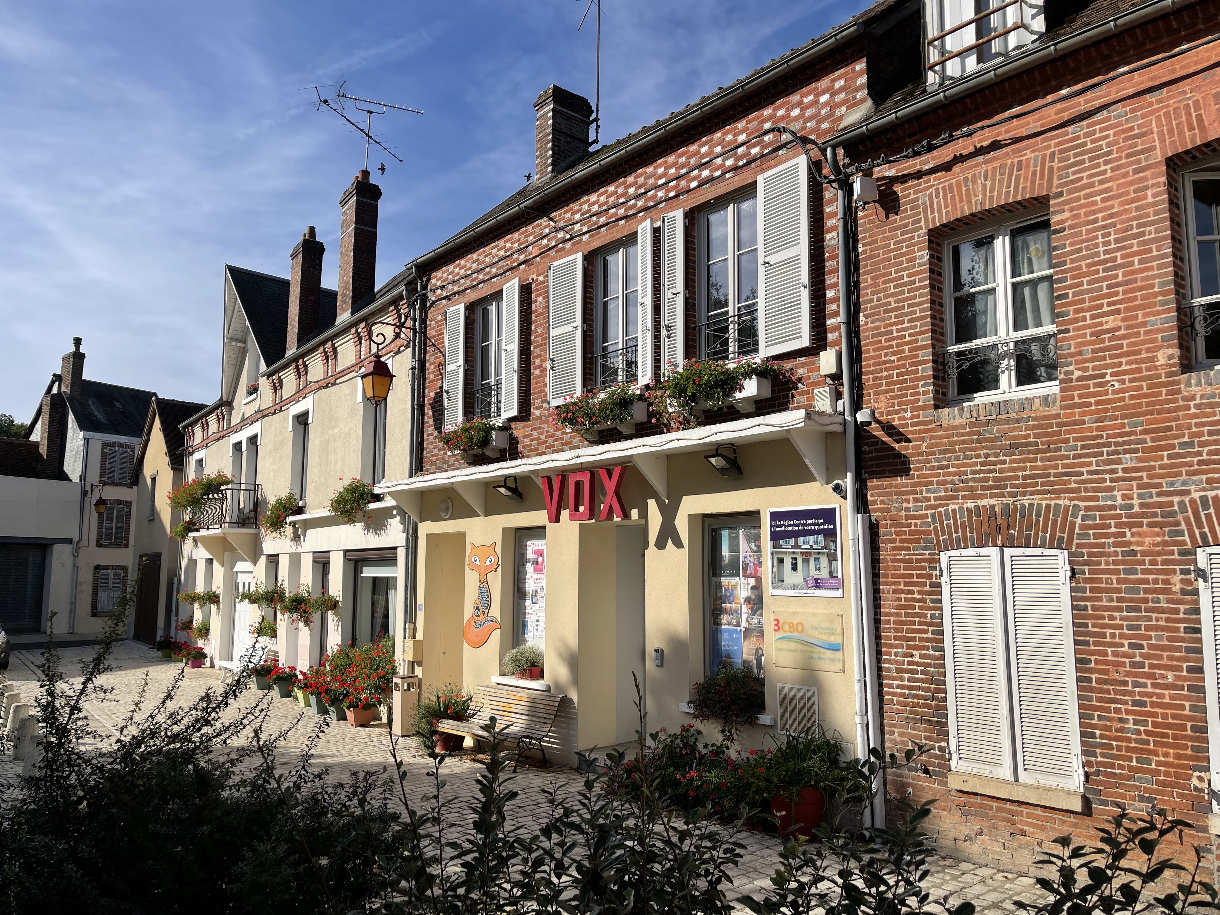 Cinéma Associatif  VOX