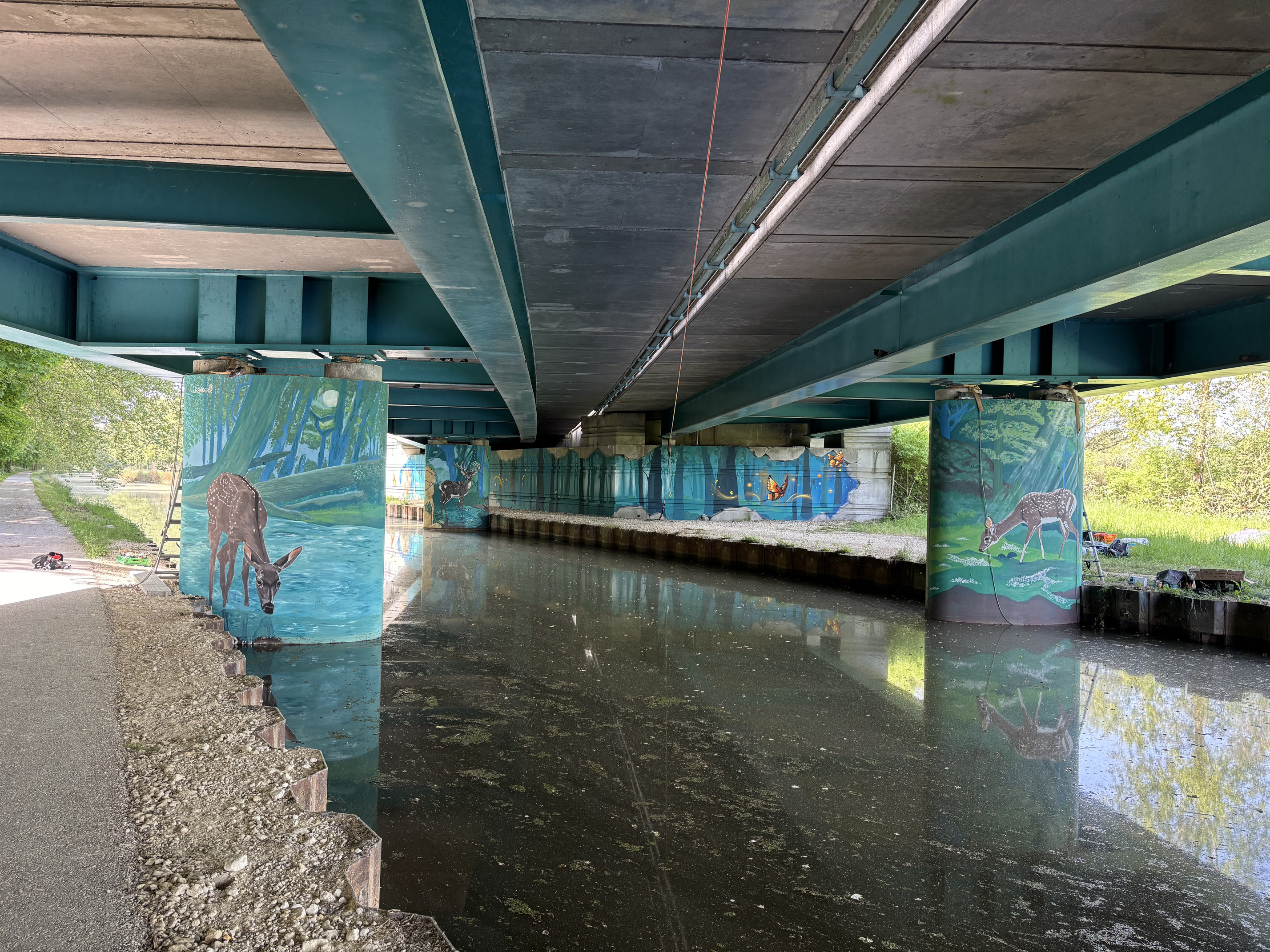 Fresque d'Anna Conda sur le Canal d'Orléans, Saint-Maurice-sur-Fessard - photo 5