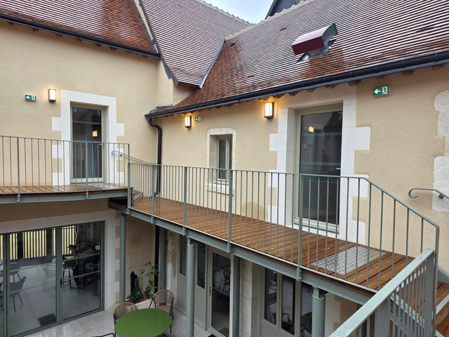 Au Boeuf Couronné, Mézières-en-Brenne