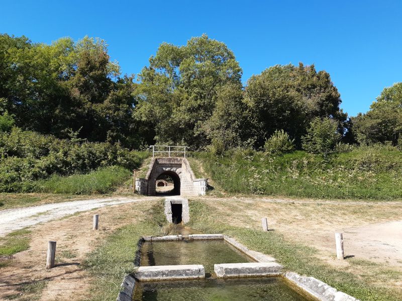 22 - Boucle de l'étang de Vougon, La Groutte - photo 2