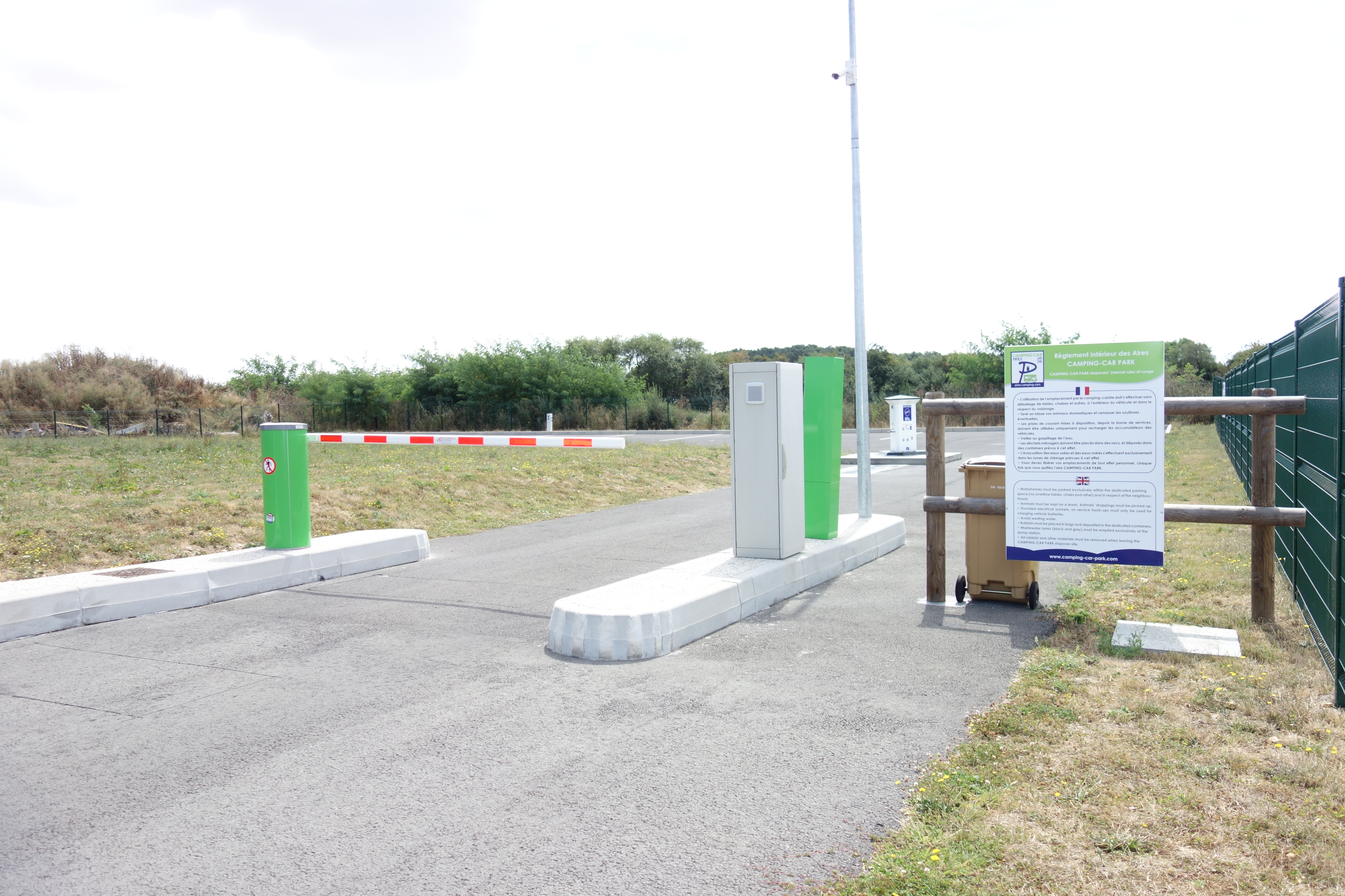 Aire camping-car park de Dreux, Dreux