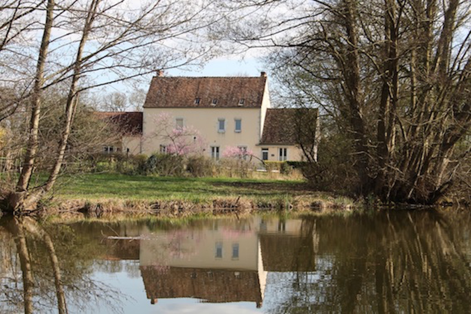 Gîte au bord du canal proche Briare et Gien Image de couverture