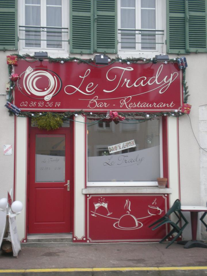 Restaurant-traiteur Le Trady  France Centre-Val de Loire Loiret Sceaux-du-Gâtinais 45490