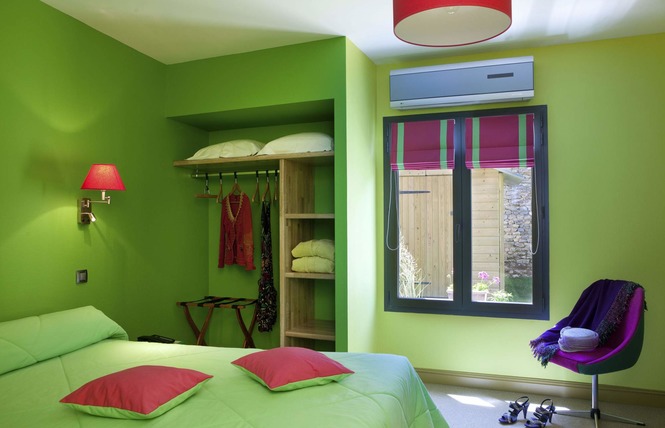 Ô en couleur, Oucques La Nouvelle