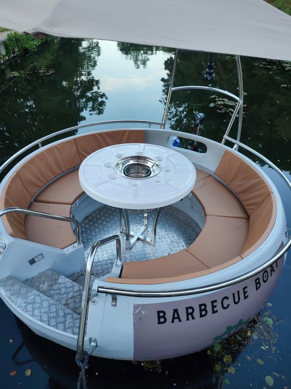 Bateau Barbecue
