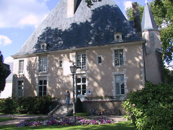 Office de Tourisme de Vendôme - Territoires Vendômois  France Centre-Val de Loire Loir-et-Cher Vendôme 41100