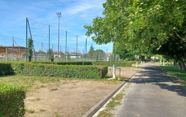 CAMPING-CAR PARK à Beaune-la-Rolande