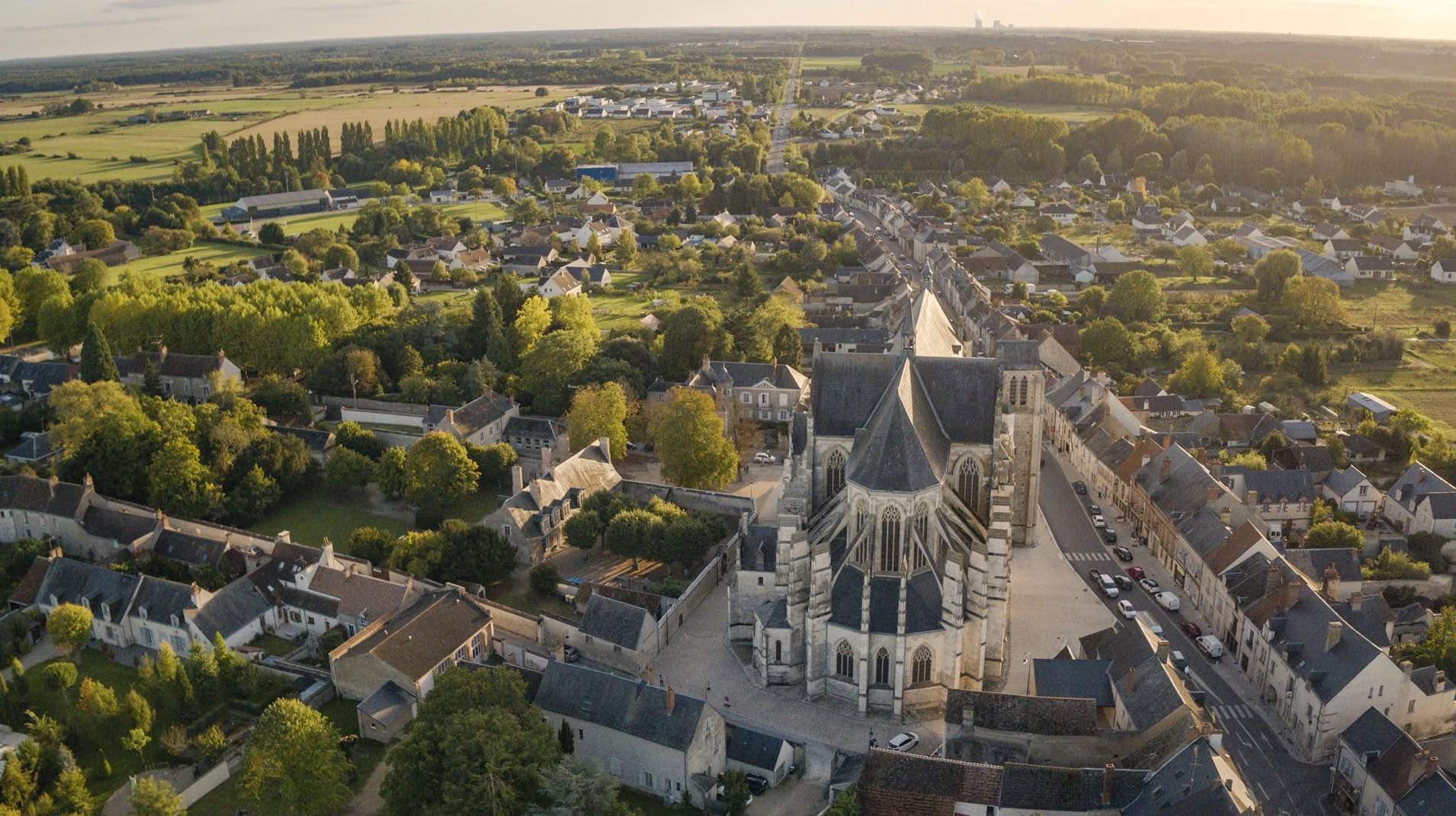 Visite royale à Cléry-Saint-André