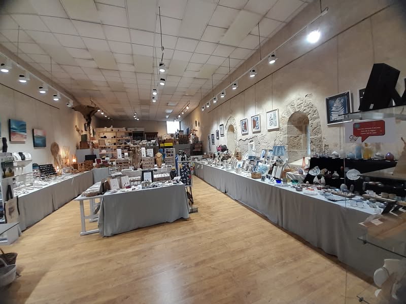 Informations touristiques et Maison des Artisans — photo 3