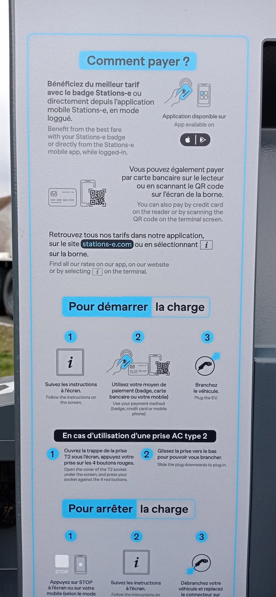 Borne de charge électrique pour véhicule Cinéma le Grand Club, Gien - photo 3