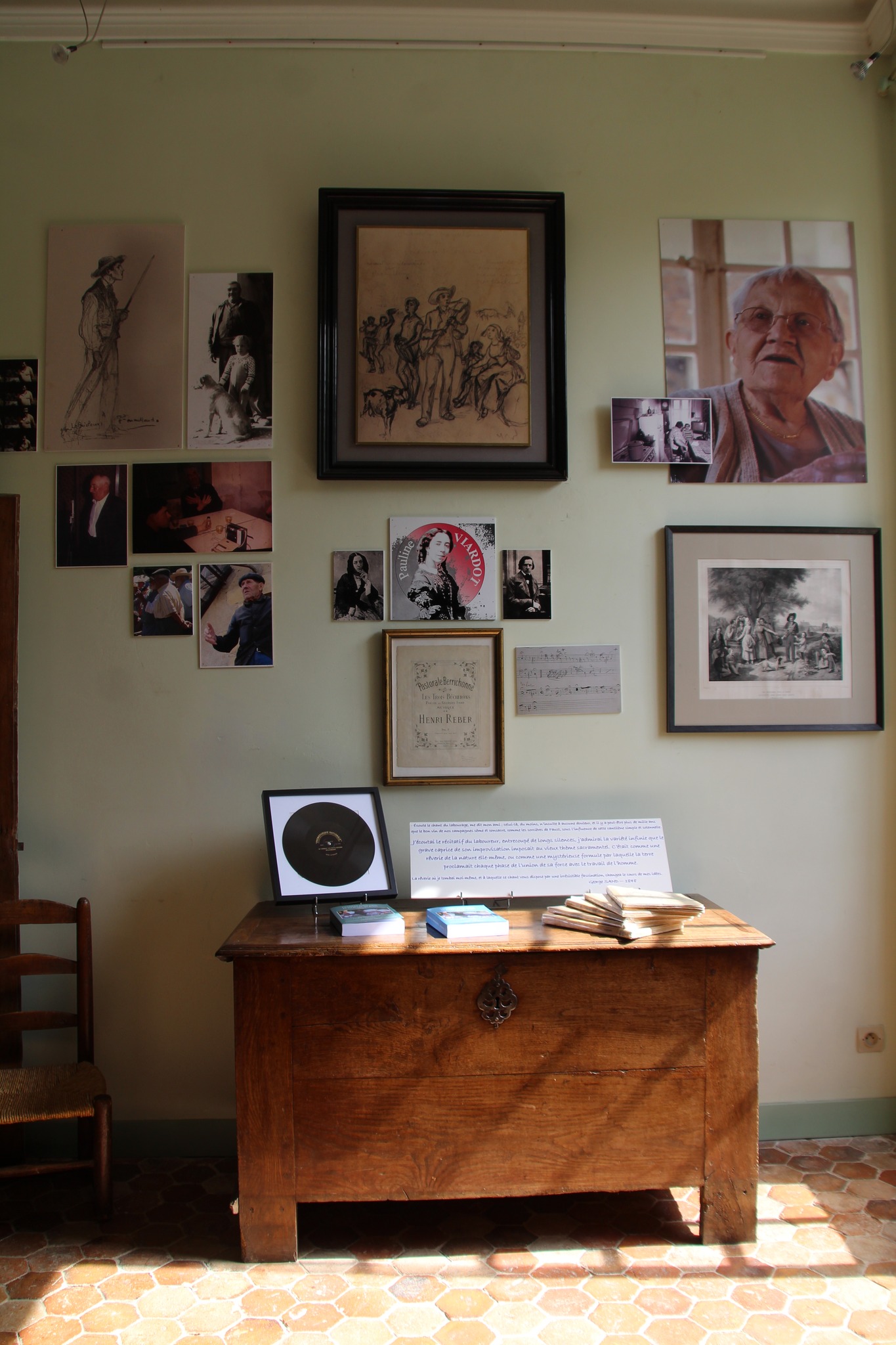 Exposition "Musiques traditionnelles du Berry et des provinces circonvoisines", Saint-Hilaire-en-Lignières - photo 3