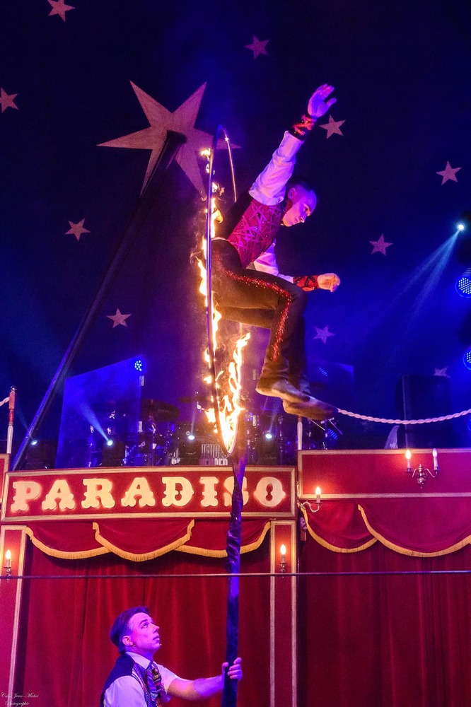 Cirque Paradiso Le Parc, Genouilly - photo 2