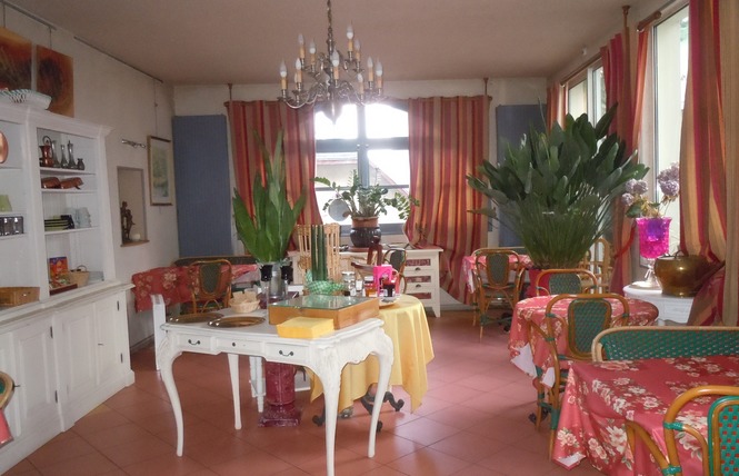 La croix blanche, Montrichard Val de Cher - photo 8