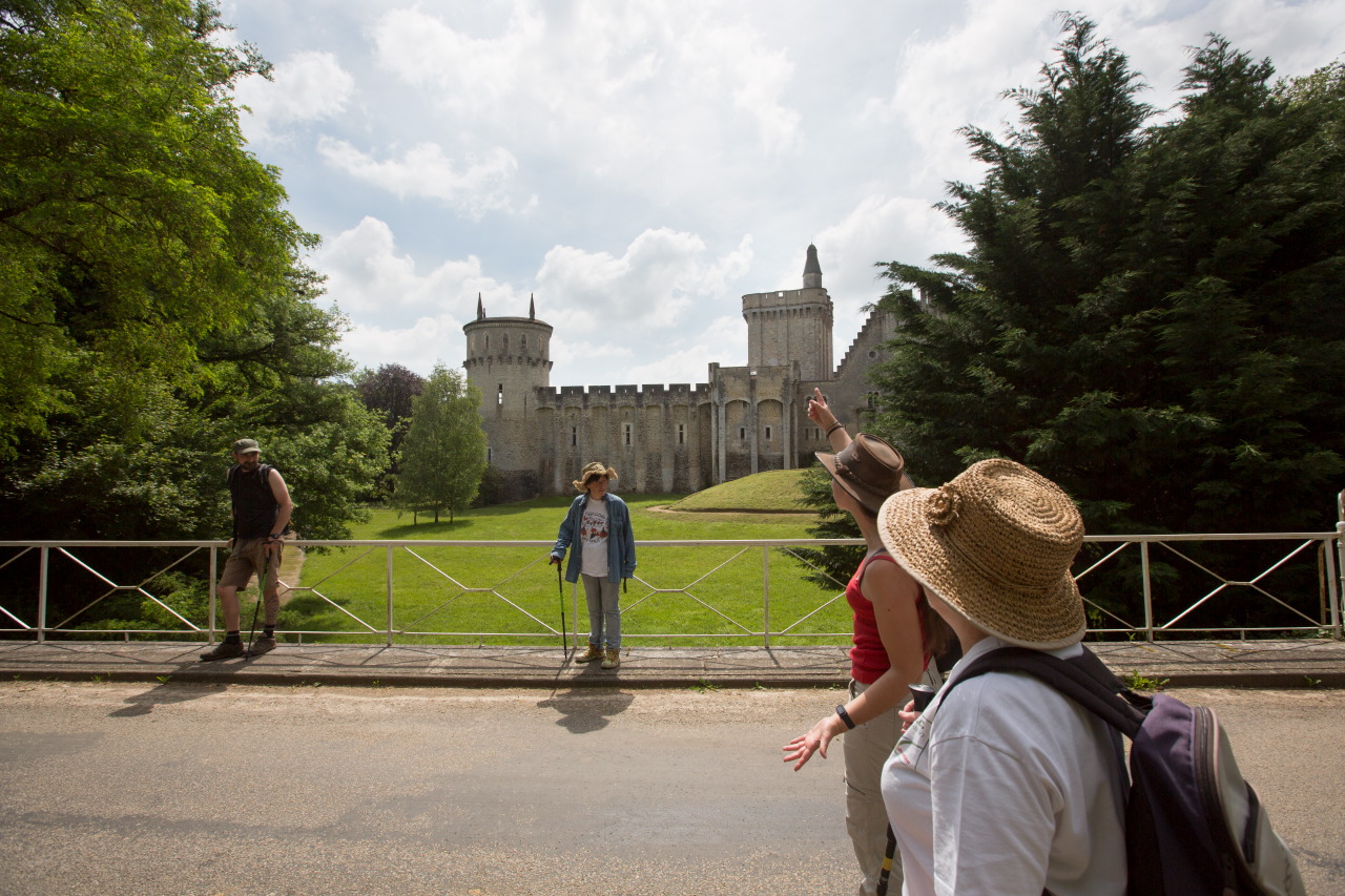 Randonnée en itinérance : De Saint-Benoit à Angles, deux des plus beaux villages de France, Saint-Benoît-du-Sault - photo 2