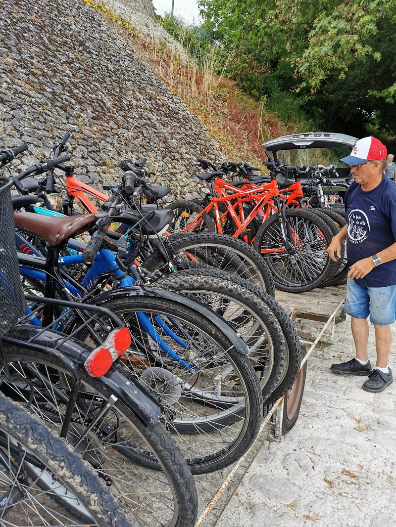 Location de vélos et tous matériels pour cyclistes VTT ESI 45
