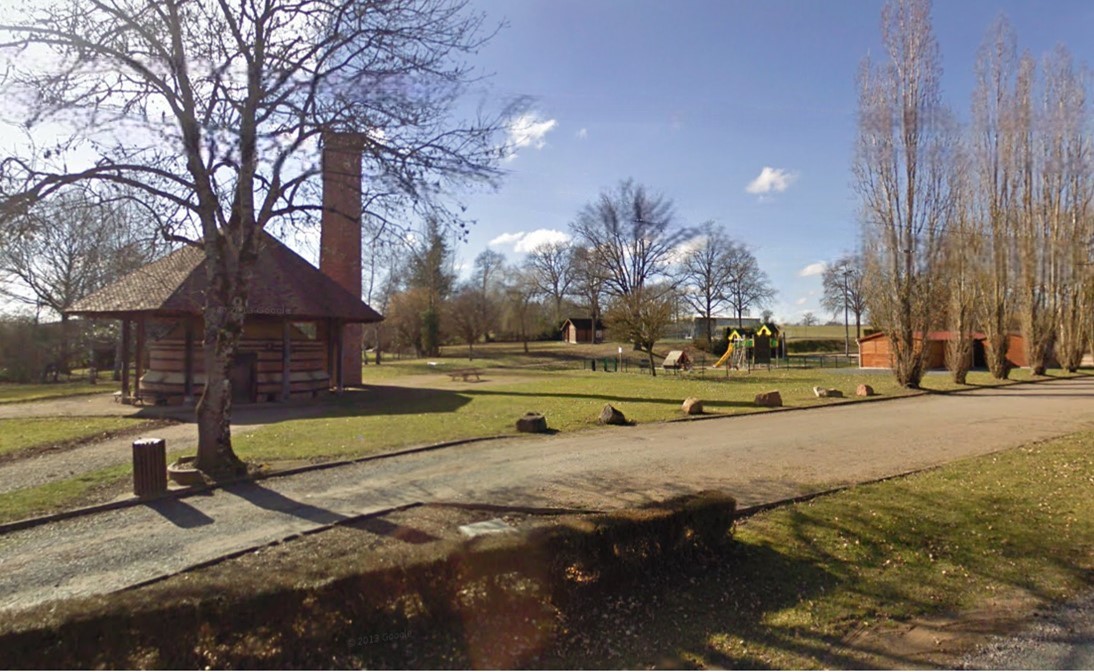 Aire de stationnement site de la Tuilerie