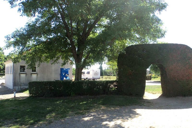 Aire d'accueil pour camping-cars, Ardentes - photo 2