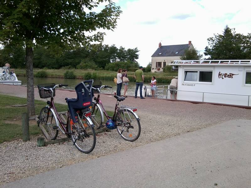 L'échappée belle, entre Loire, Aubois et Allier, Cuffy