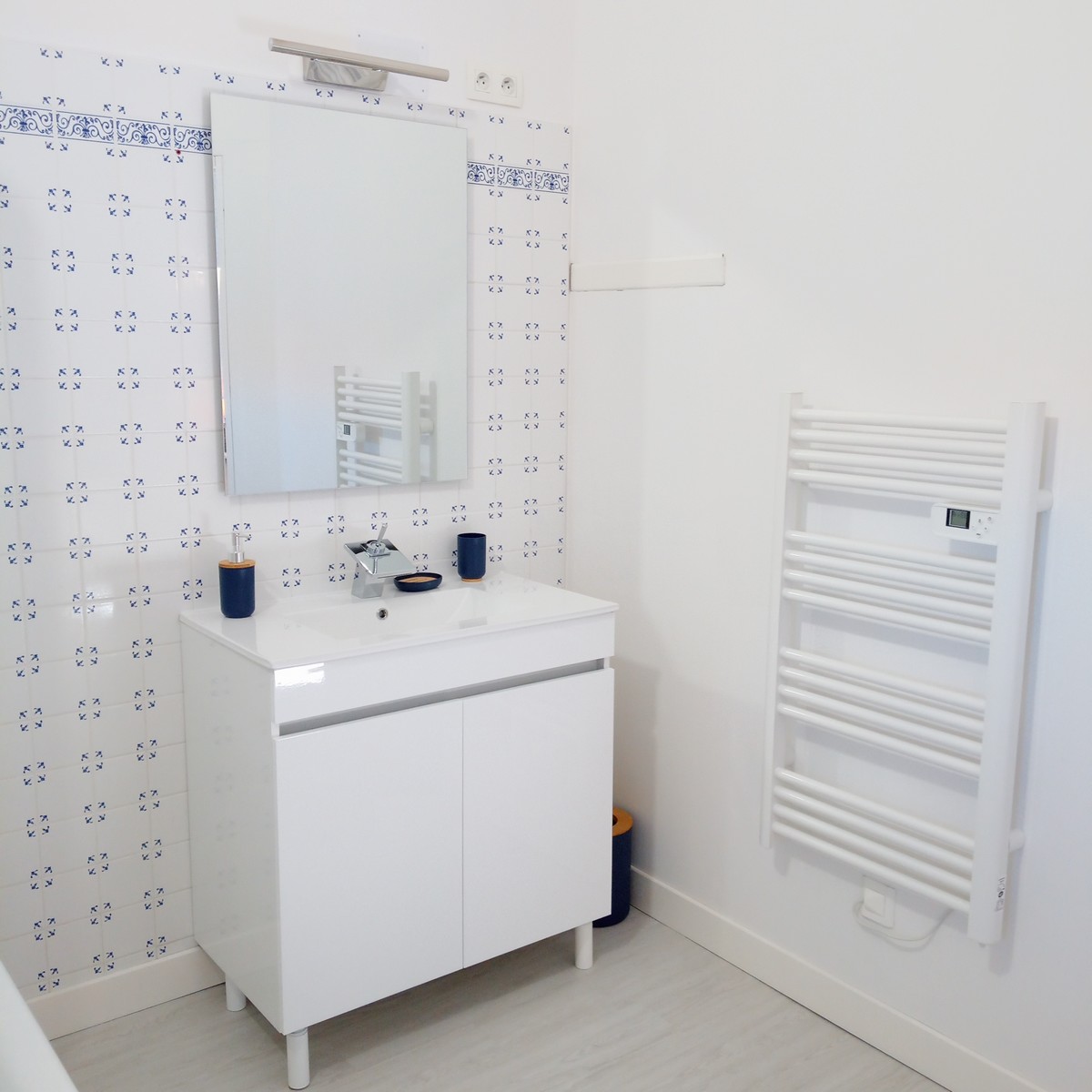 Au repos des elfes - Le grand Chevreuil au nez vert, Braye-sous-Faye - photo 19