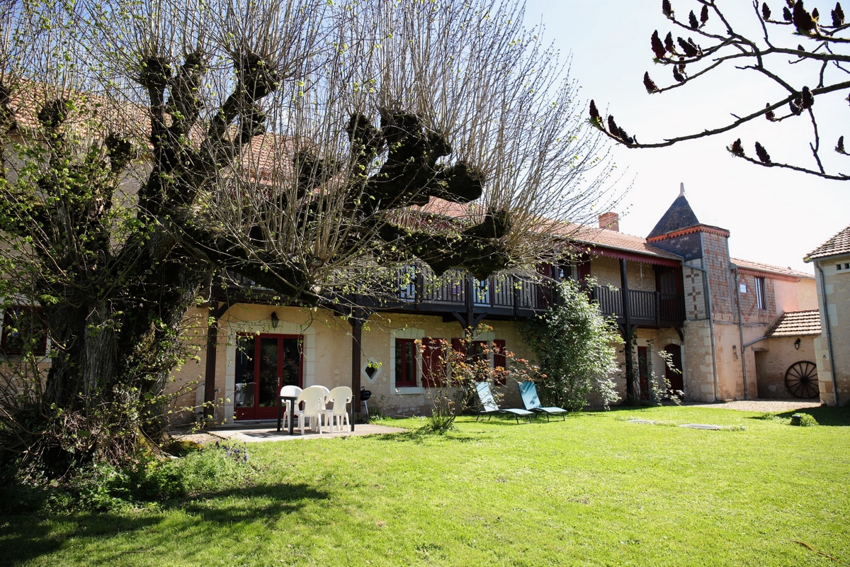 Au repos des elfes - Les licornes n'y voient que du bleu, Braye-sous-Faye - photo 13