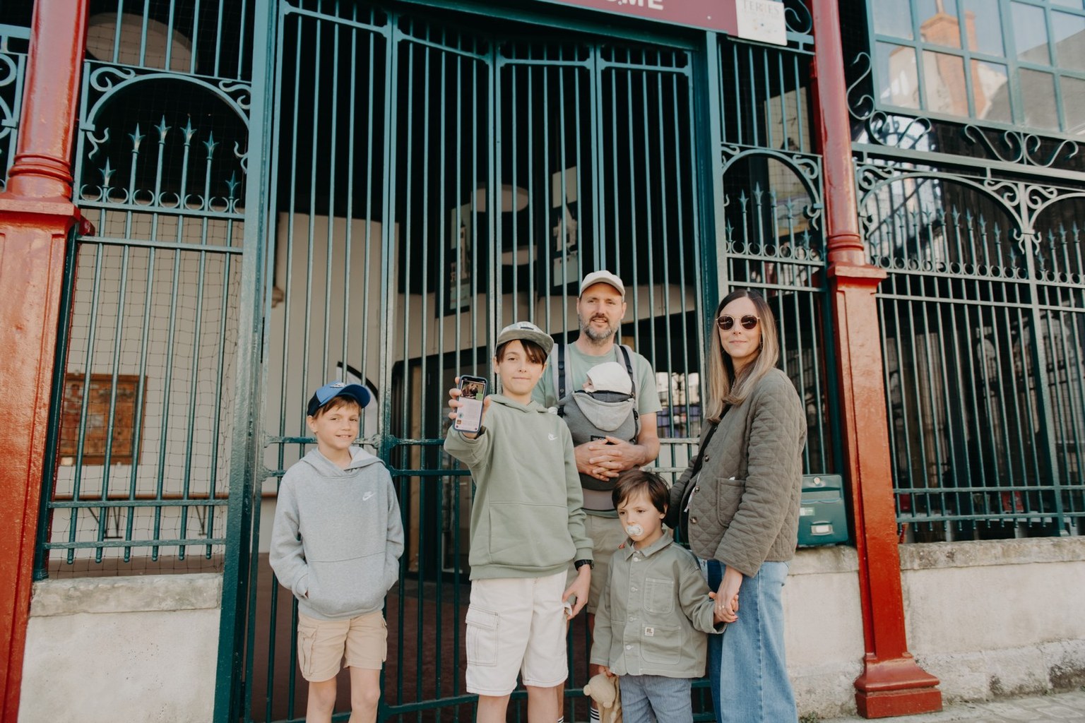 Balade numérique en famille : découvrez Beaugency avec Baludik